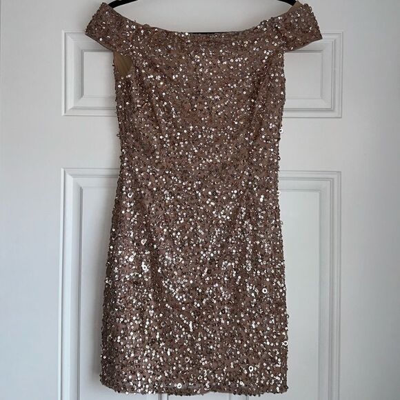 ADRIANNA PAPELL Rose Gold Sequin Dress sequins mini size 4 s off shoulder - Picture 2 of 8